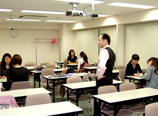 プロ占い師向け実践勉強会開催